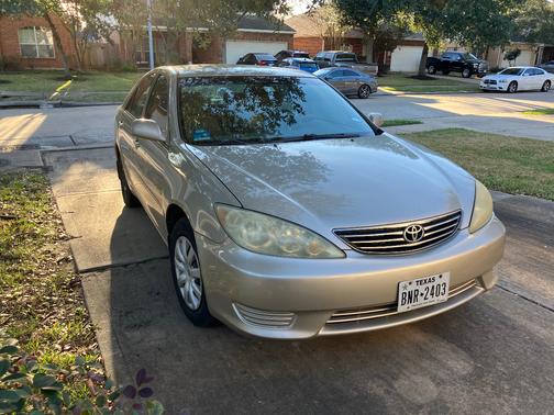2006 Toyota Camry LE