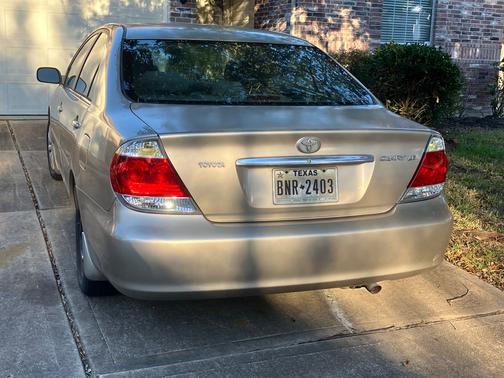 2006 Toyota Camry LE