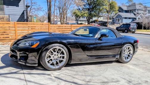 2003 Dodge Viper SRT-10