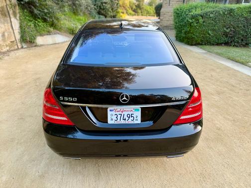 2010 Mercedes-Benz S-Class S 550