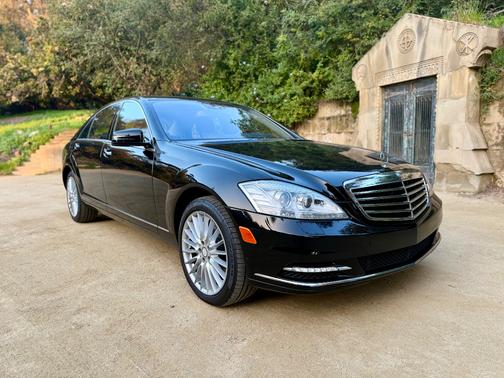 2010 Mercedes-Benz S-Class S 550