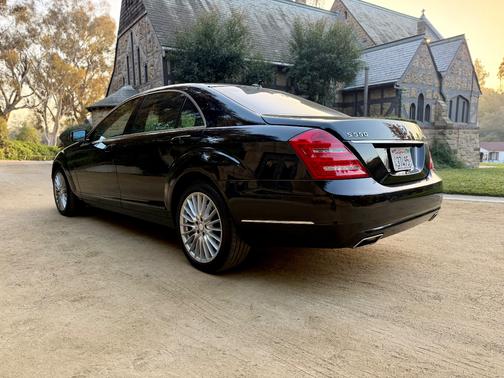 2010 Mercedes-Benz S-Class S 550