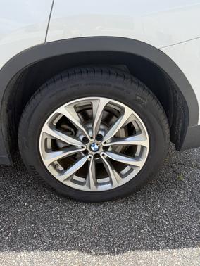 White 2019 BMW X3 sDrive30i