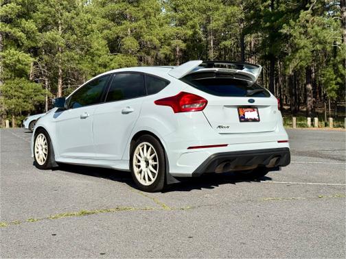 2017 Ford Focus RS Base