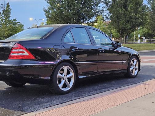 Black 2005 Mercedes-Benz C-Class C230 Kompressor Sport