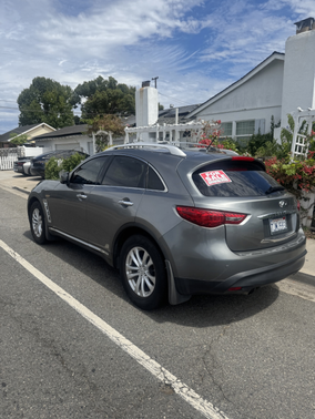 Silver 2013 INFINITI FX37 Base