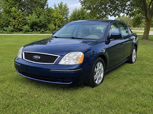 Blue 2007 Ford Five Hundred SEL