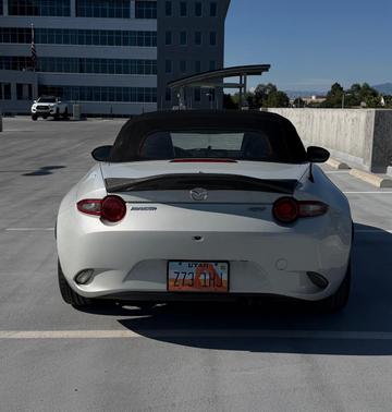 White 2019 Mazda MX-5 Miata Grand Touring