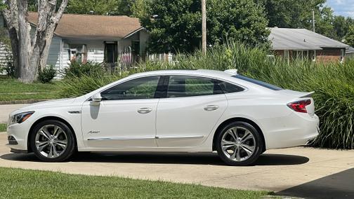 2019 Buick LaCrosse Avenir