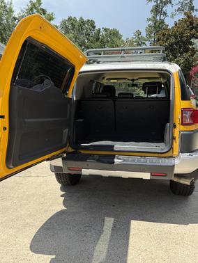 Yellow 2007 Toyota FJ Cruiser Base