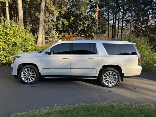 White 2020 Cadillac Escalade ESV Luxury