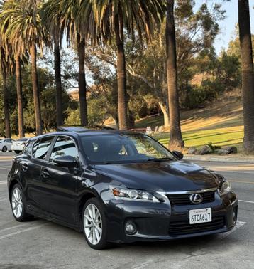 2011 Lexus CT 200h Premium