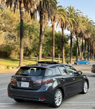 2011 Lexus CT 200h Premium