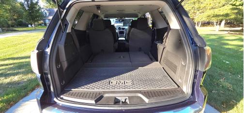 2016 GMC Acadia SLE-2