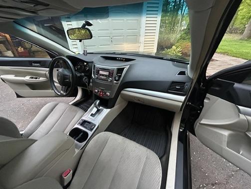 Black 2012 Subaru Legacy 2.5i Premium