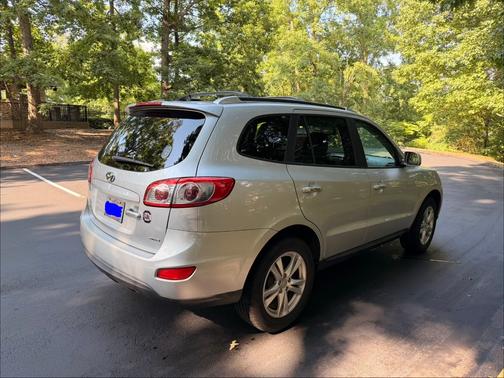 Silver 2012 Hyundai SANTA FE Limited