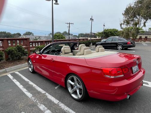 Red 2010 BMW 335 i