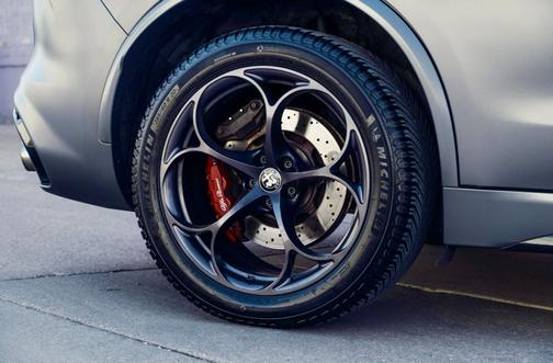 2019 Alfa Romeo Stelvio Quadrifoglio