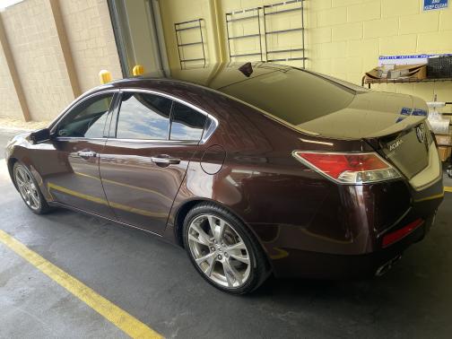 Photo 1 of 10 of 2011 Acura TL Technology
