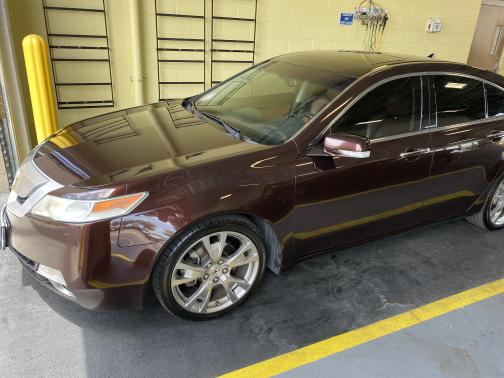 Photo 2 of 10 of 2011 Acura TL Technology