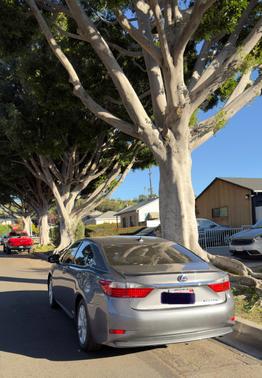 2014 Lexus ES 300h Base