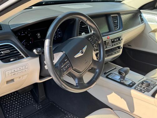 2018 Genesis G80 3.8