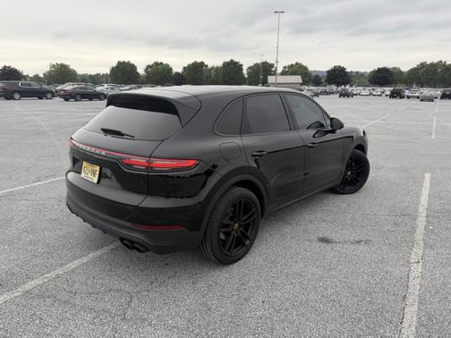 2019 Porsche Cayenne S