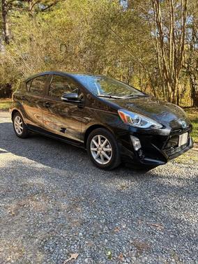 2015 Toyota Prius c Four