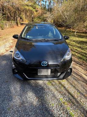 2015 Toyota Prius c Four