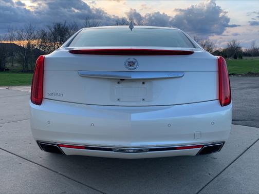 2013 Cadillac XTS Premium