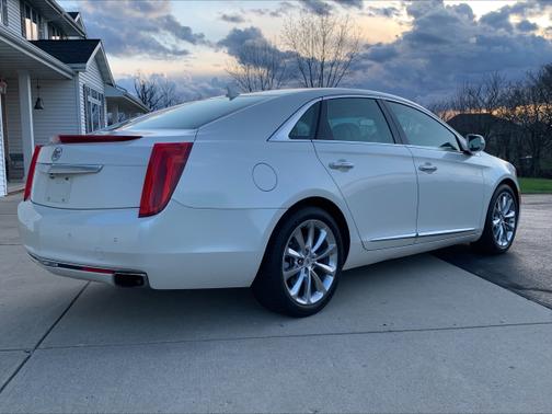 2013 Cadillac XTS Premium
