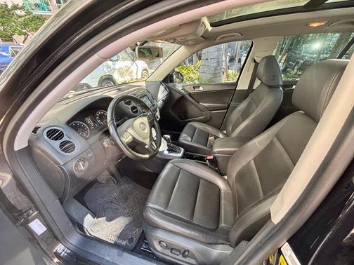 2016 Volkswagen Tiguan SE