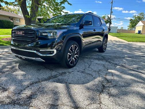 Black 2019 GMC Acadia SLT-1