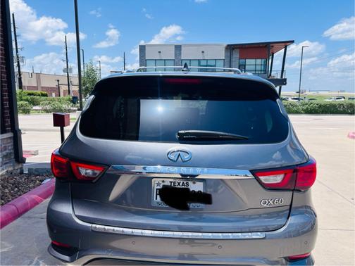 2017 INFINITI QX60 Base