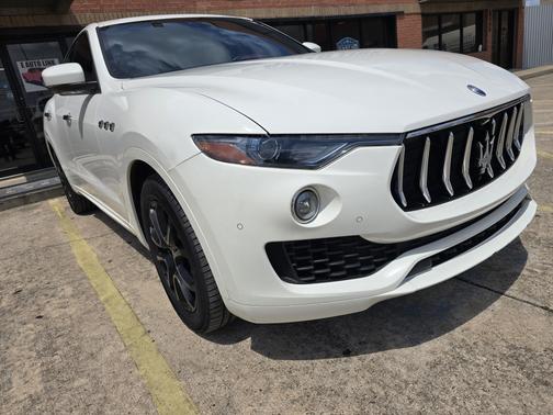 2019 Maserati Levante Base
