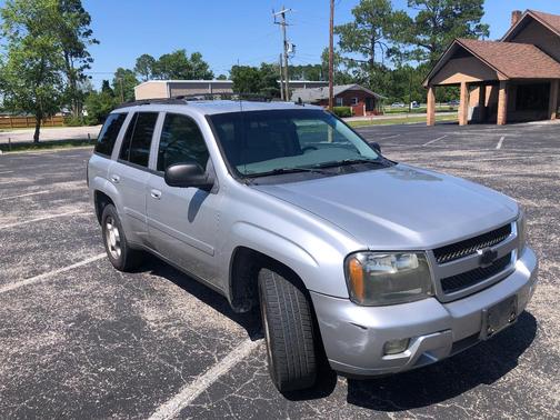 Silver 2008 Chevrolet Trailblazer LT