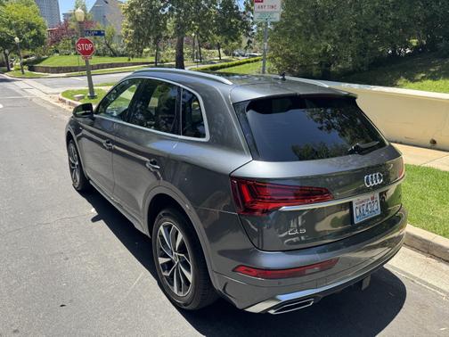 2023 Audi Q5 45 S line Premium Plus