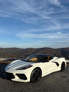 2022 Chevrolet Corvette Stingray w/3LT