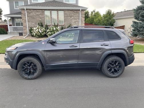 2017 Jeep Cherokee Trailhawk