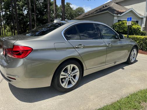 2017 BMW 330 i