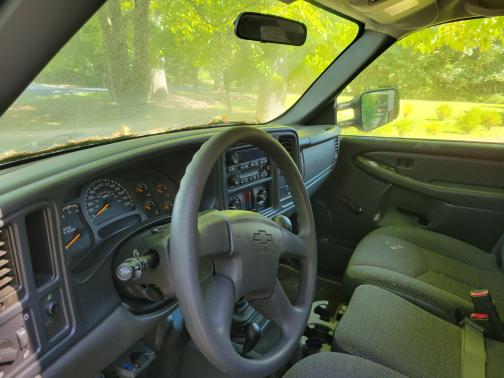 2004 Chevrolet Silverado 2500 H/D Extended Cab