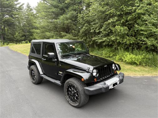 2011 Jeep Wrangler Sahara