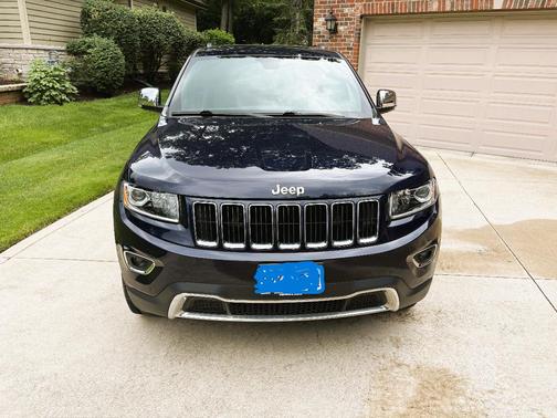 Blue 2016 Jeep Grand Cherokee Limited