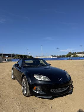 Black 2014 Mazda MX-5 Miata Grand Touring
