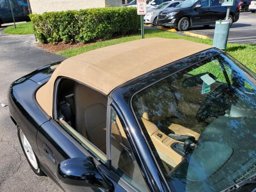 1999 Mazda MX-5 Miata Base