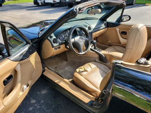 1999 Mazda MX-5 Miata Base