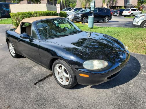 1999 Mazda MX-5 Miata Base