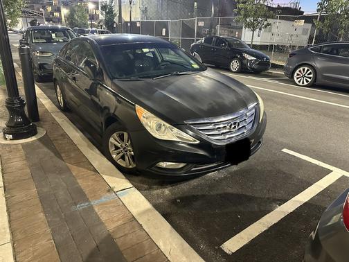 Black 2012 Hyundai SONATA GLS