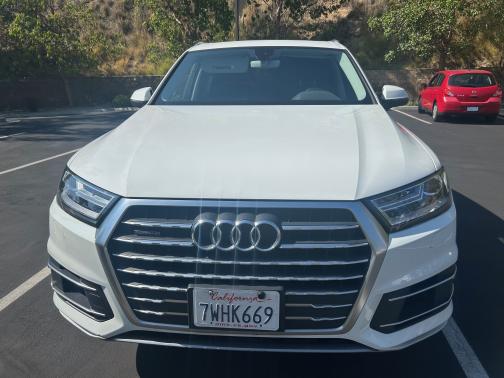 2017 Audi Q7 3.0T Premium Plus