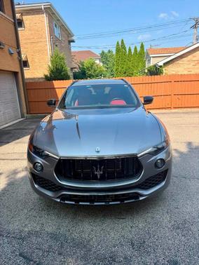 Gray 2022 Maserati Levante GT